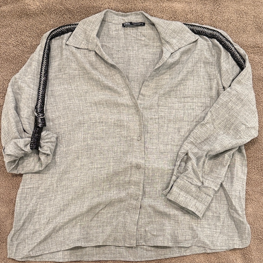 Zara Light Gray Casual Button-Down Shirt
